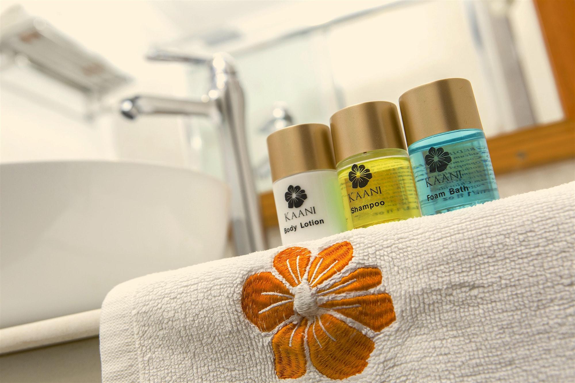 Kaani Village & Spa Maafushi Zewnętrze zdjęcie