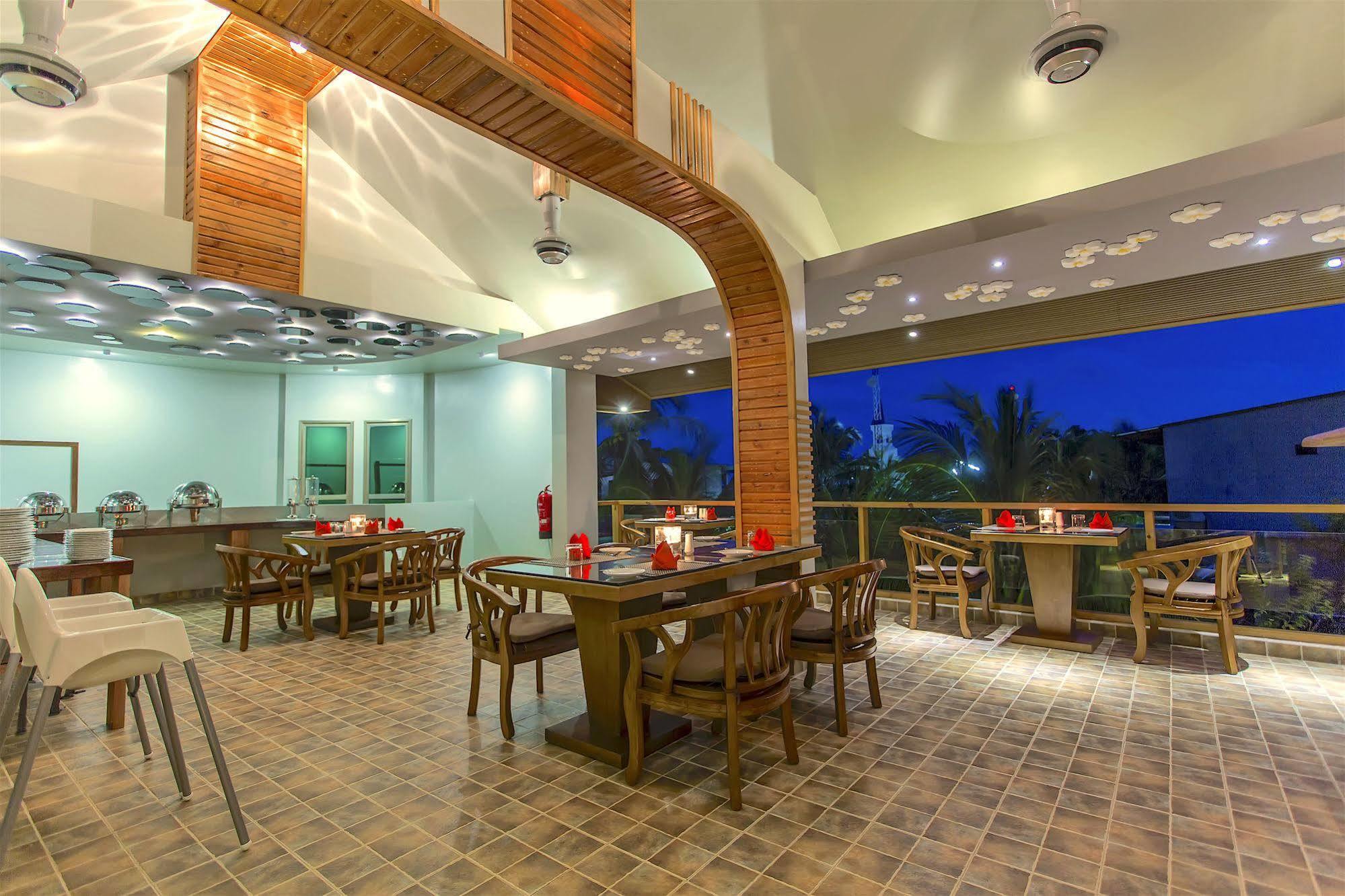 Kaani Village & Spa Maafushi Zewnętrze zdjęcie